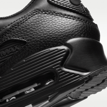 Black/Black/Black
