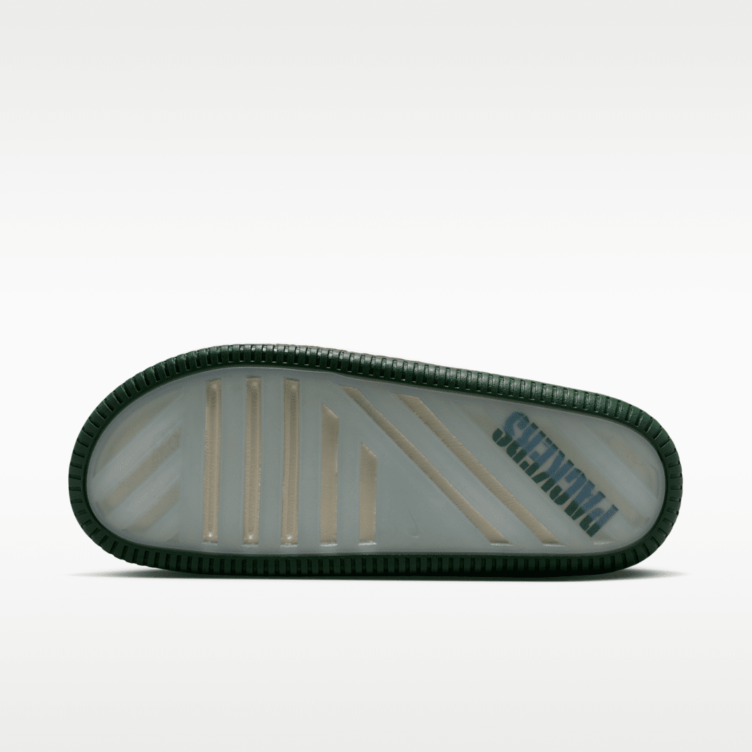 Sail/University Gold/Fir