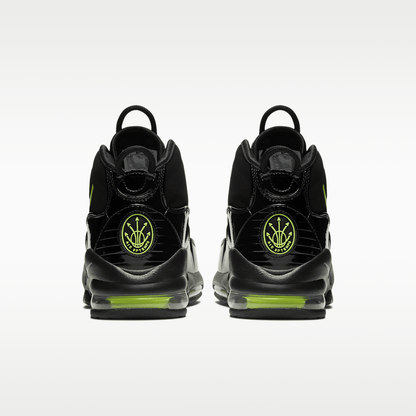 Black/Volt
