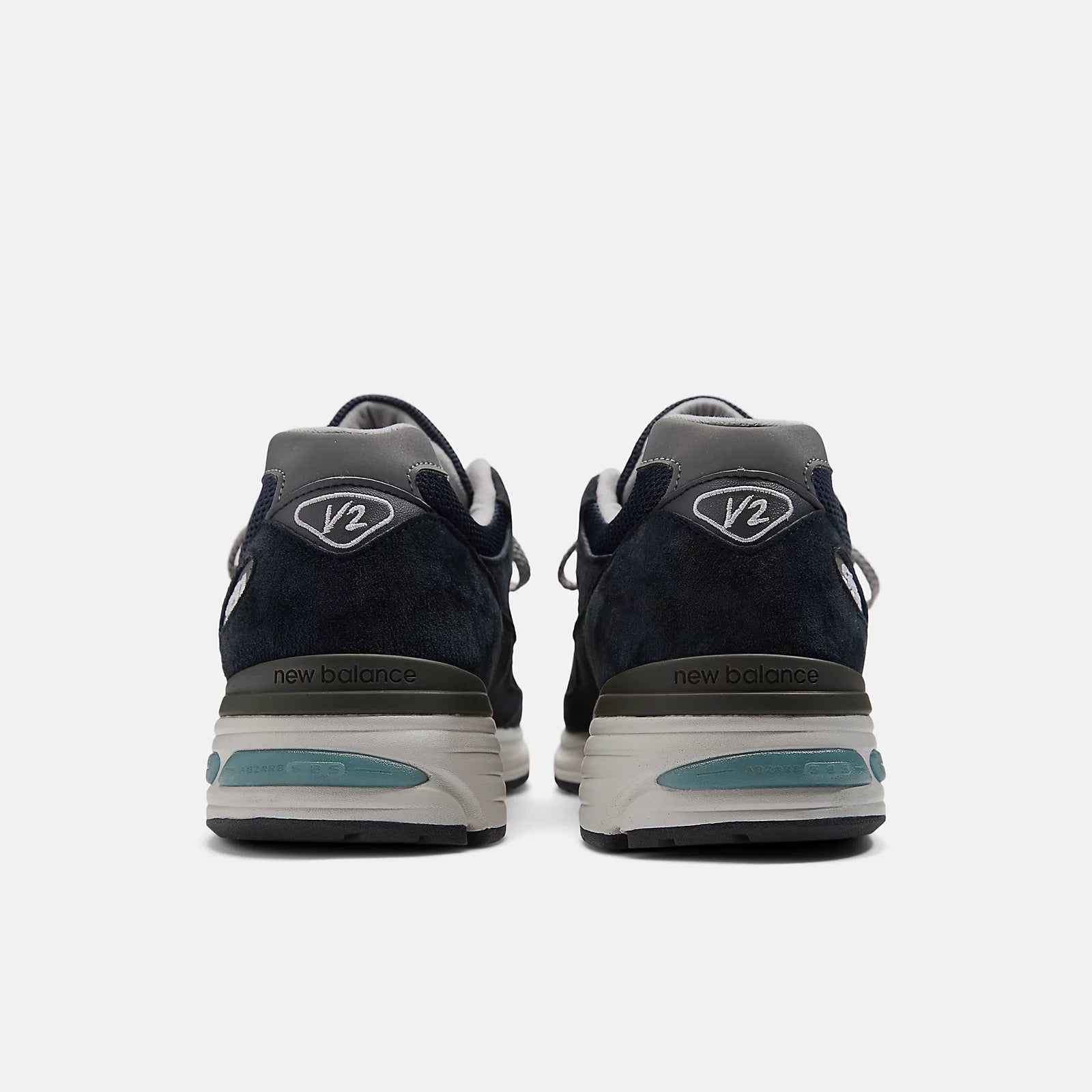Dark Navy With Smoked Pearl And Silver