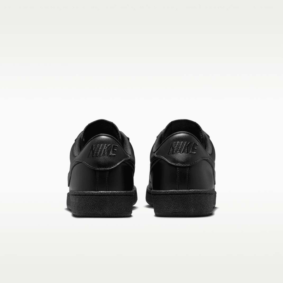 Black/Black/Black