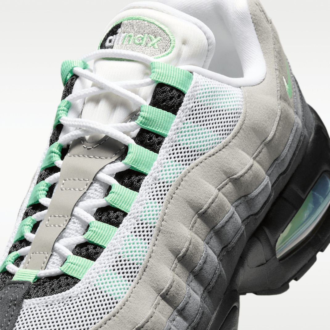 Black/White/Medium Grey/Fresh Mint