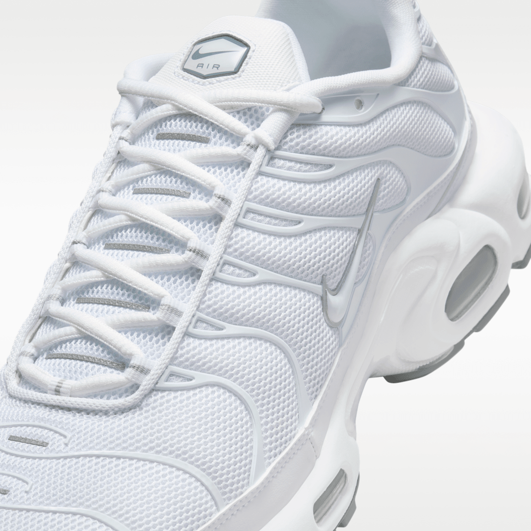 White/Black/Cool Grey/White