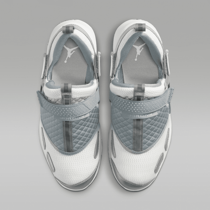 Wolf Grey/Reflective Silver/Summit White