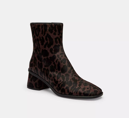 Dark Leopard