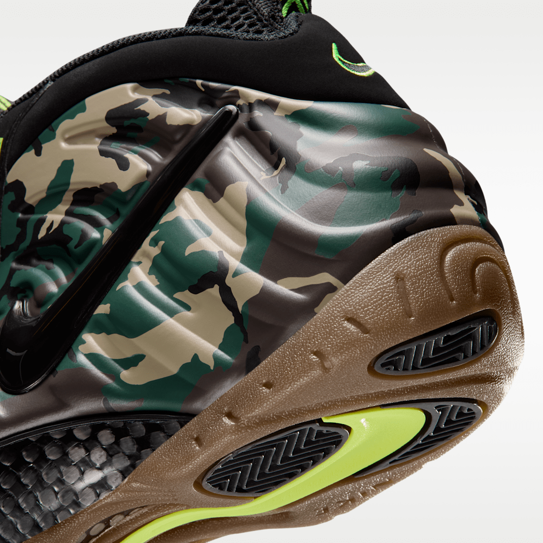 Black/Voltage Green/Gum Dark Brown/Black