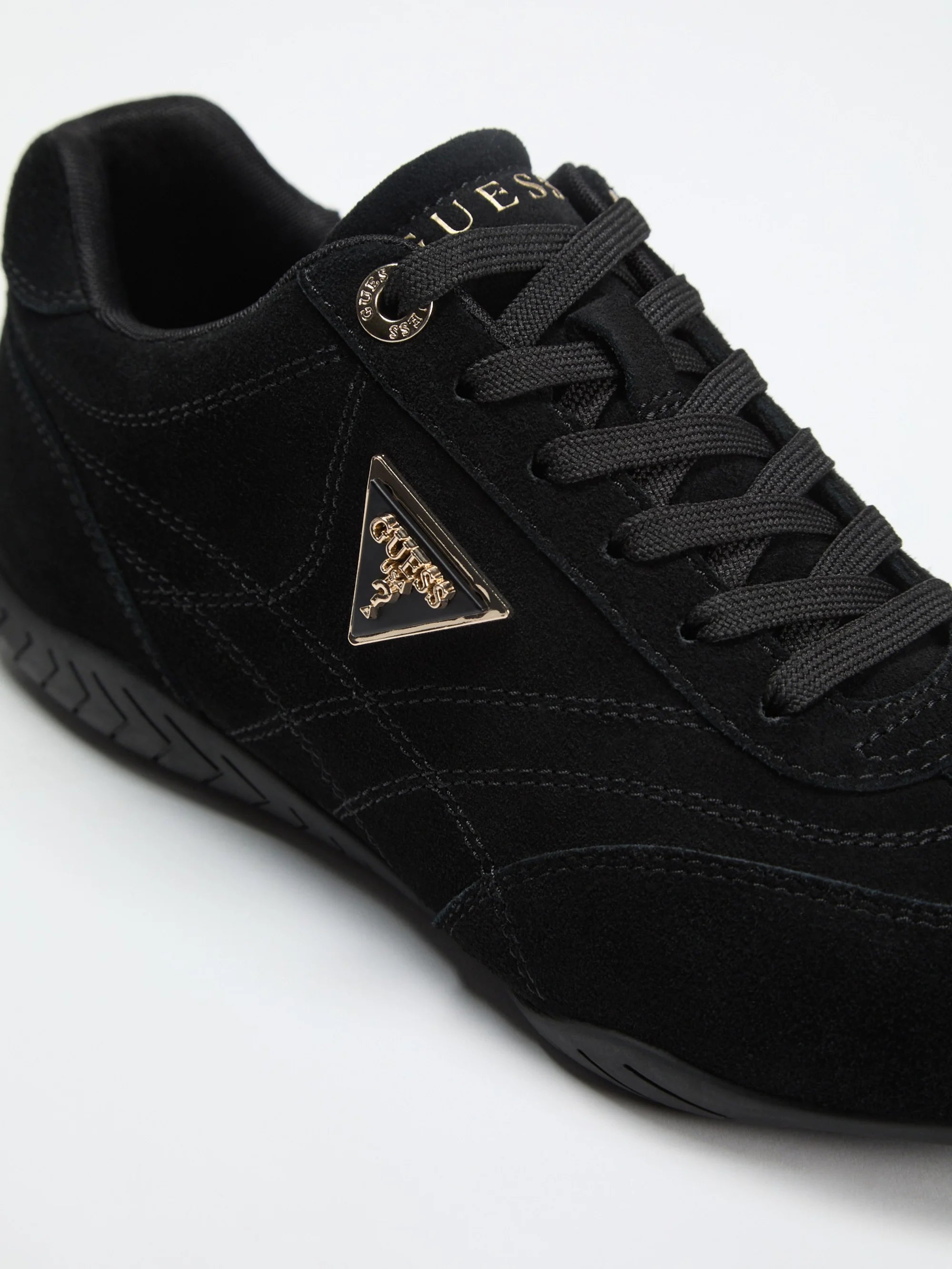 Black 001