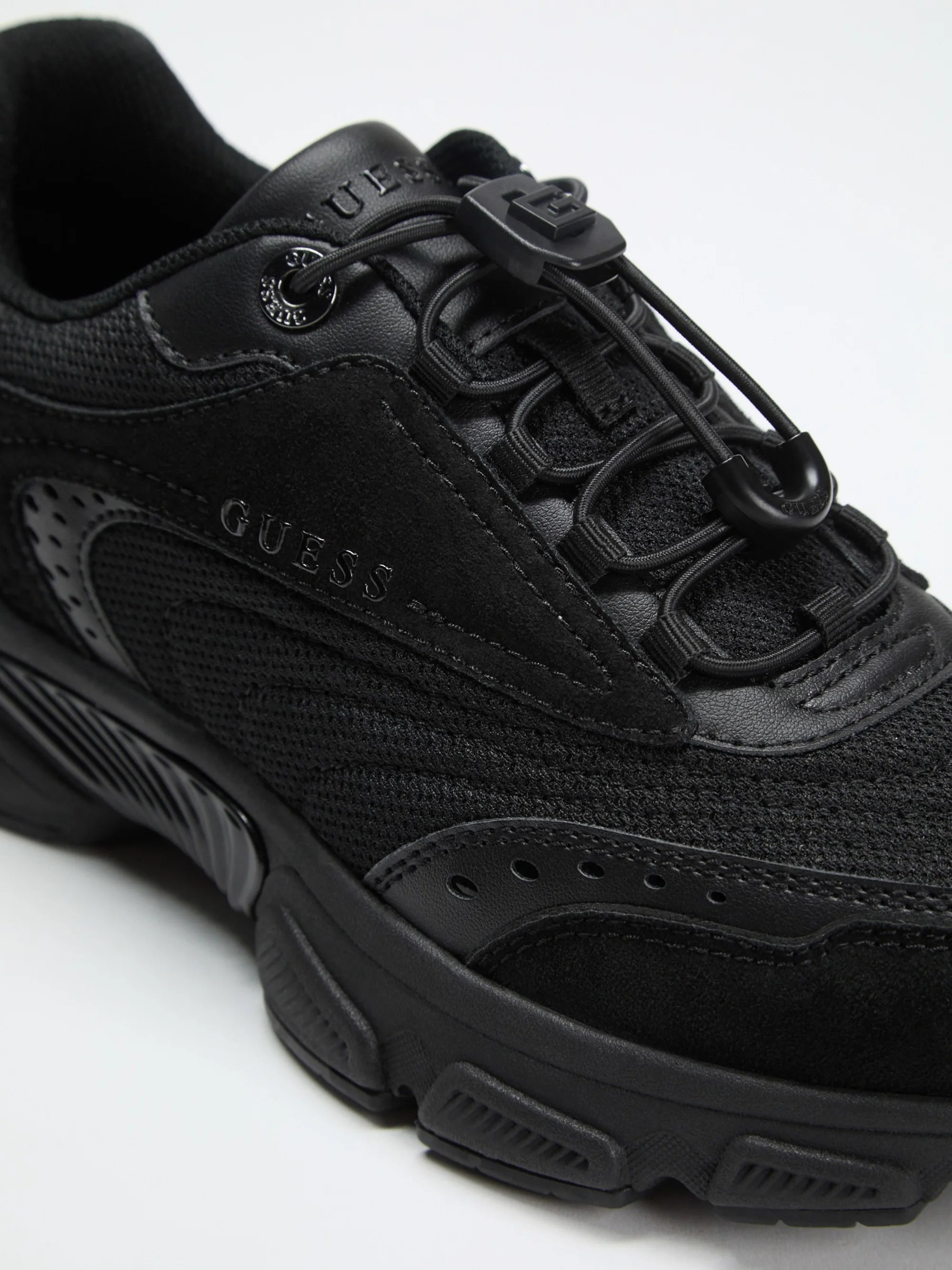 Black 001