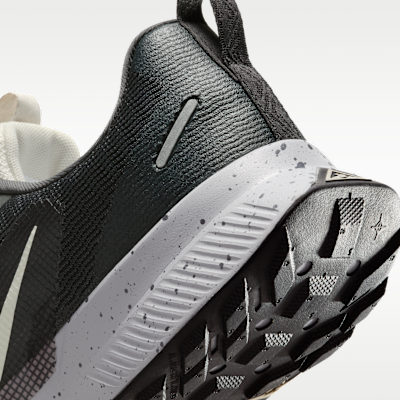 Dark Smoke Grey/Black/Wolf Grey/Light Orewood Brown