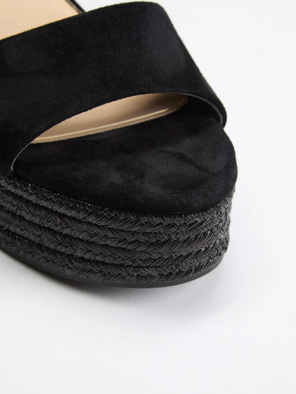 Black 001