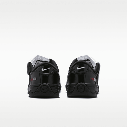 Black/University Red/White