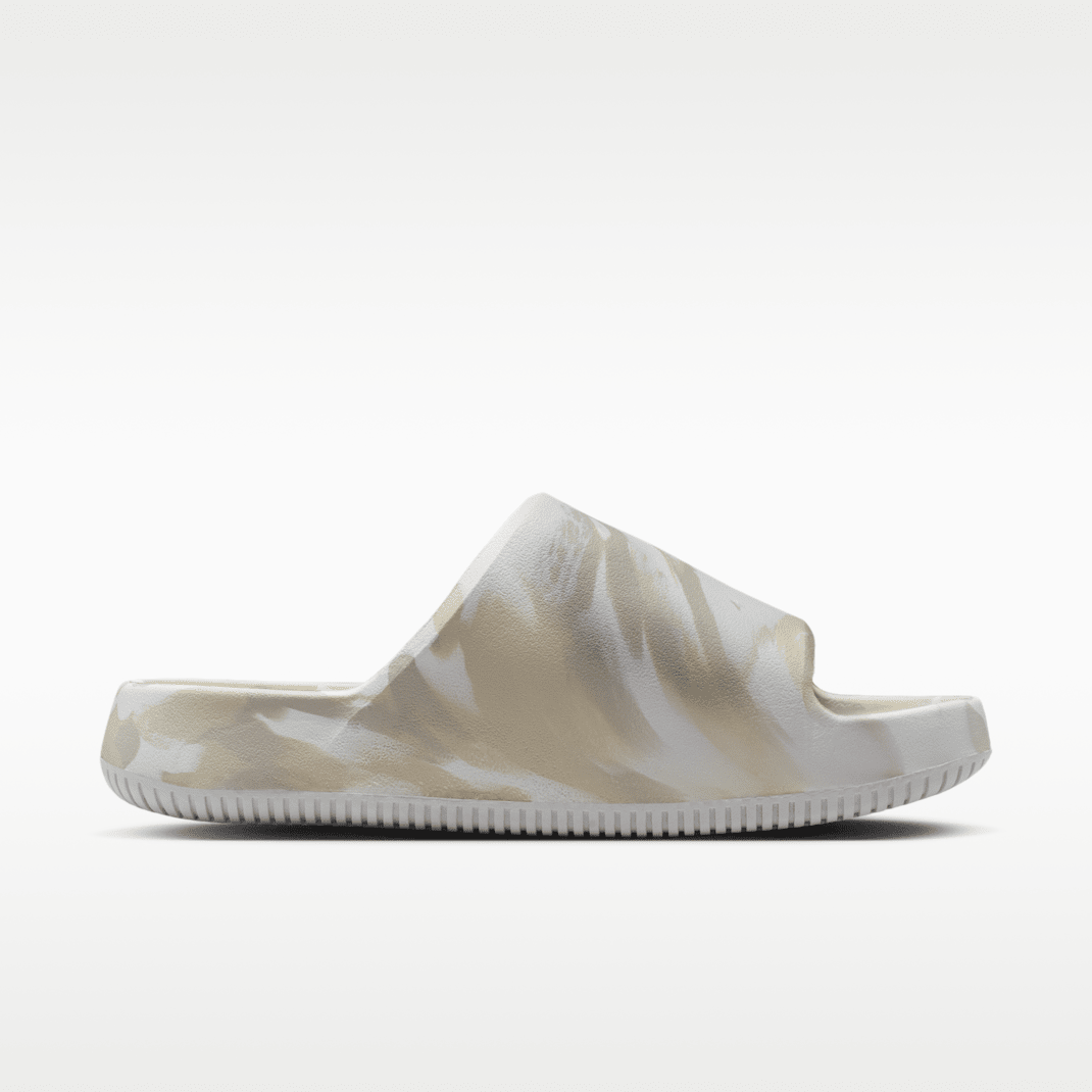 Off White/Barely Green/Spruce Aura/Off White