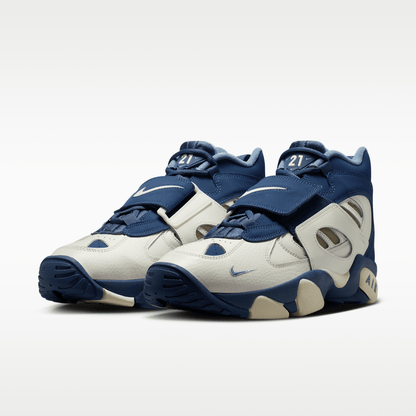 Sail/Blue Grey/Metallic Gold/Mystic Navy