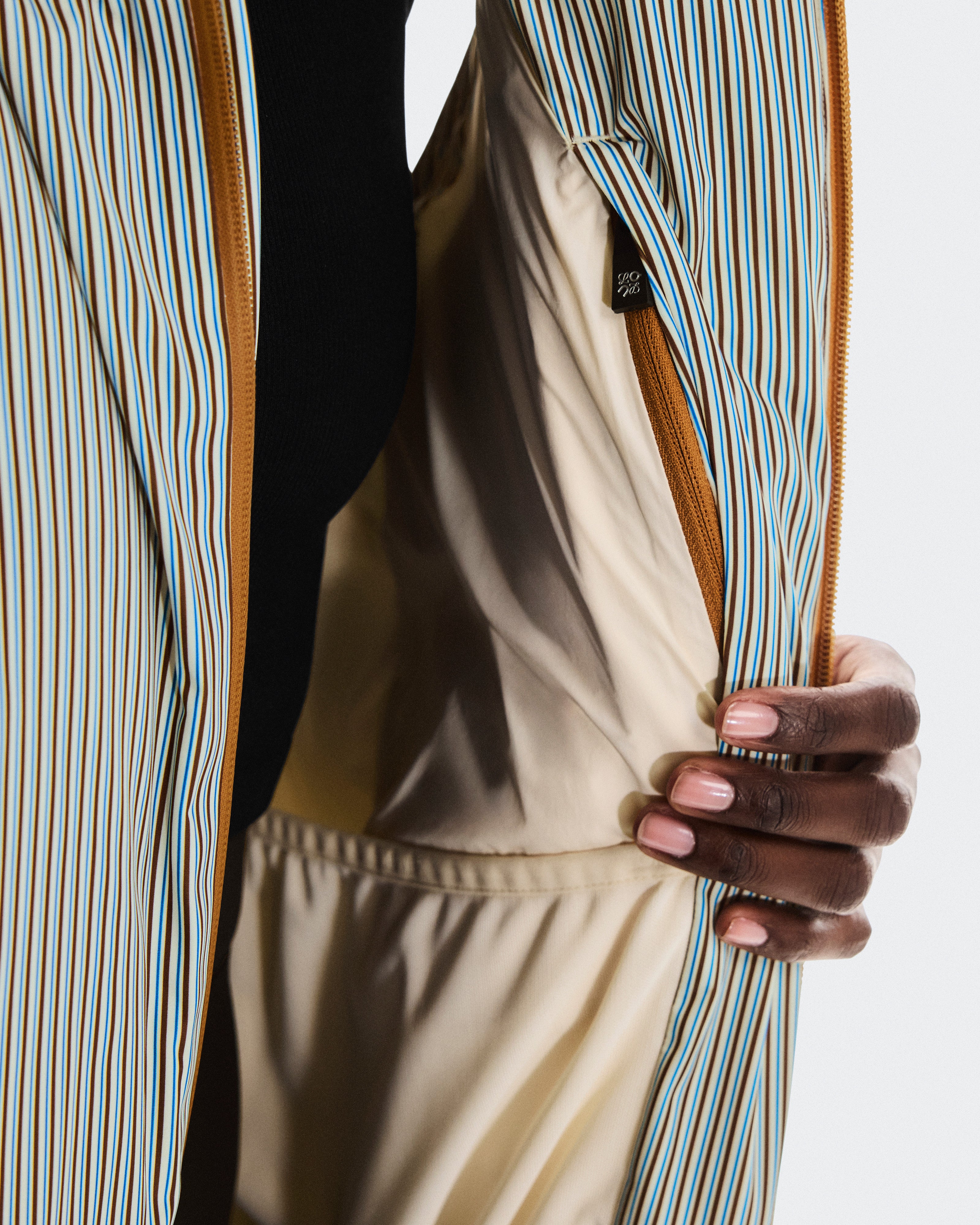 Beige | Blue