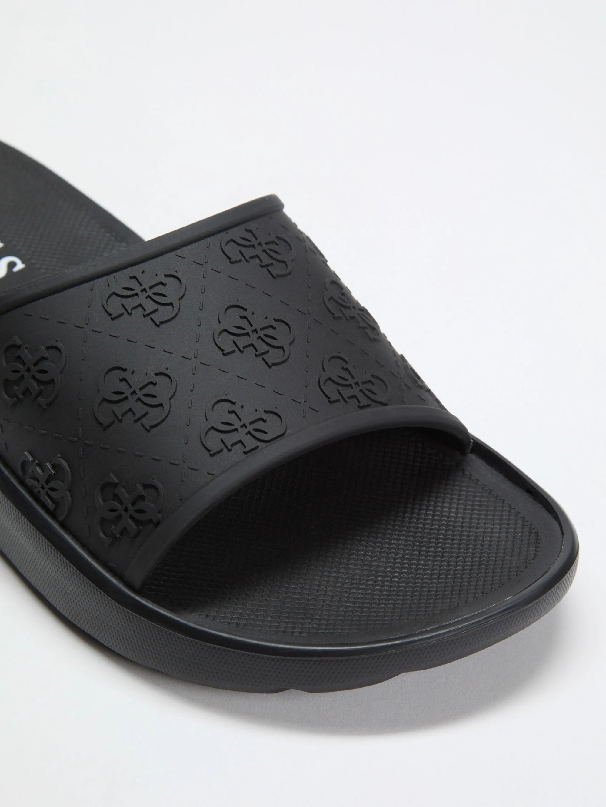 Black 001
