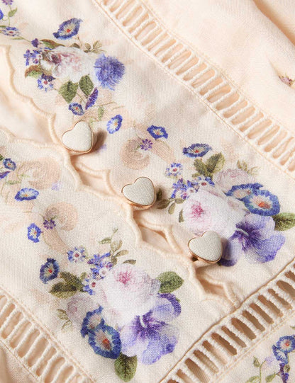 Cream Purple Rose