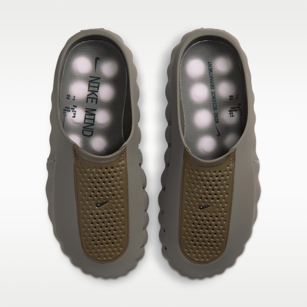 Tarp Green/Light Orewood Brown/Black/Metallic Dark Grey