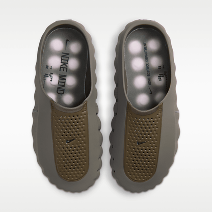 Tarp Green/Light Orewood Brown/Black/Metallic Dark Grey