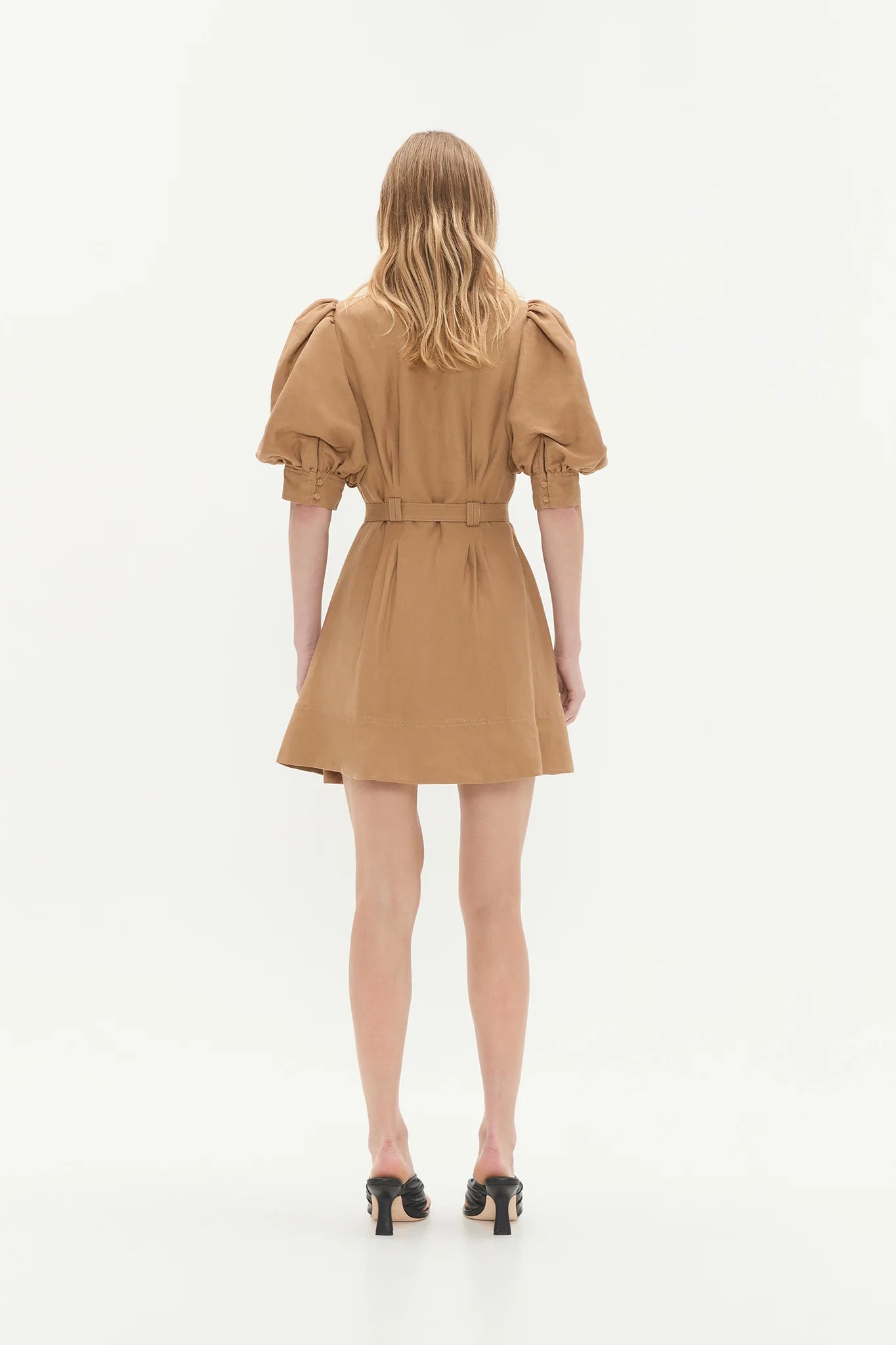 BEACH BEIGE