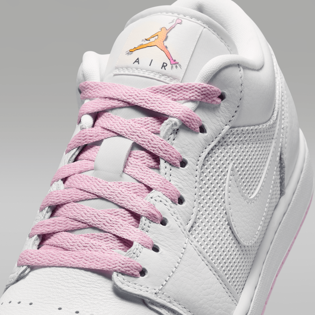 Summit White/Light Arctic Pink/Silver
