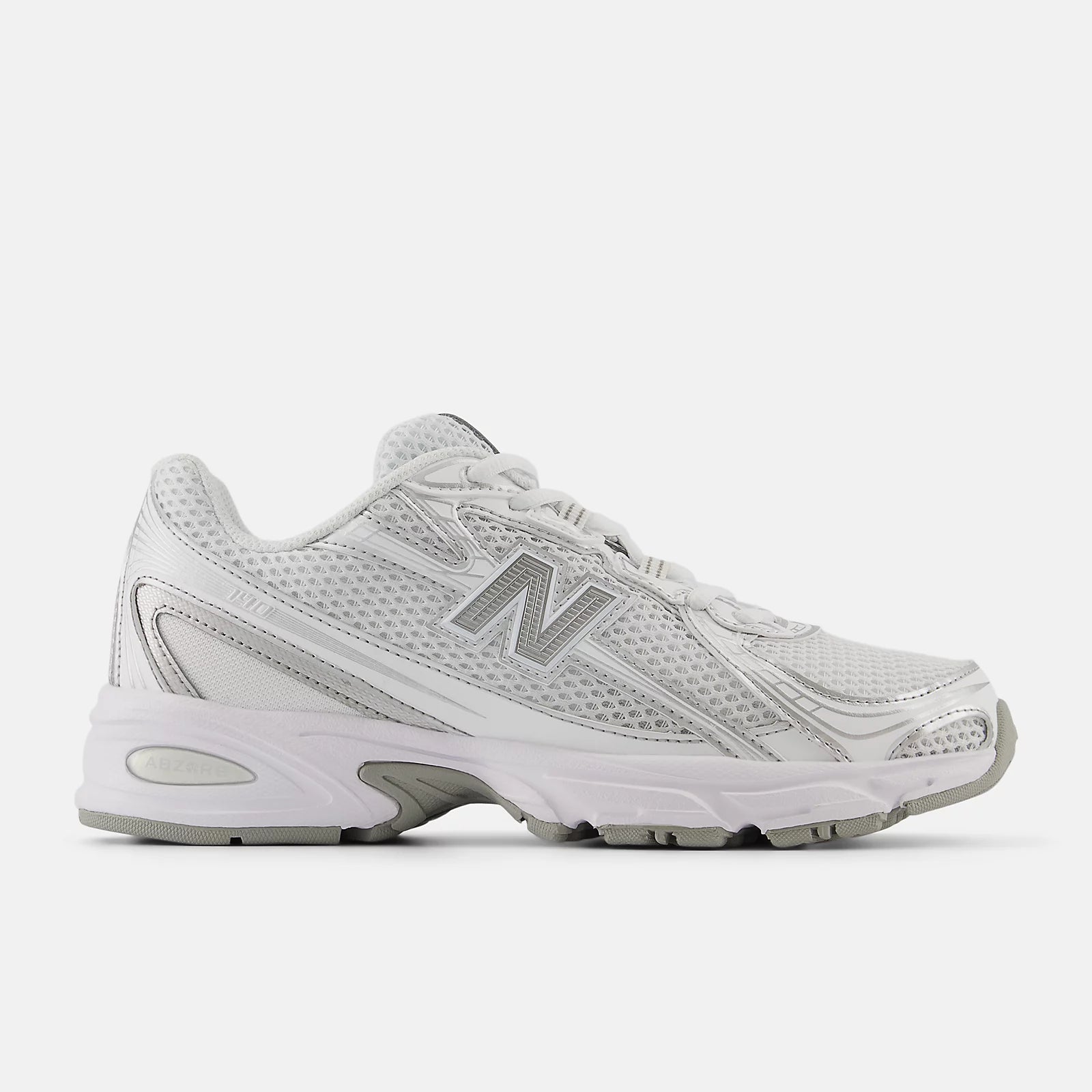 White With Metallic Silver 877 C And Reflection
