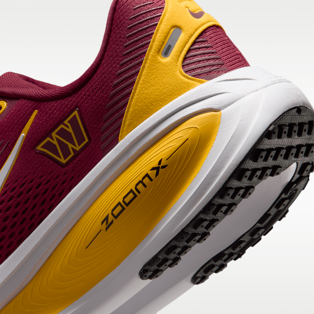 Team Red/University Gold/White