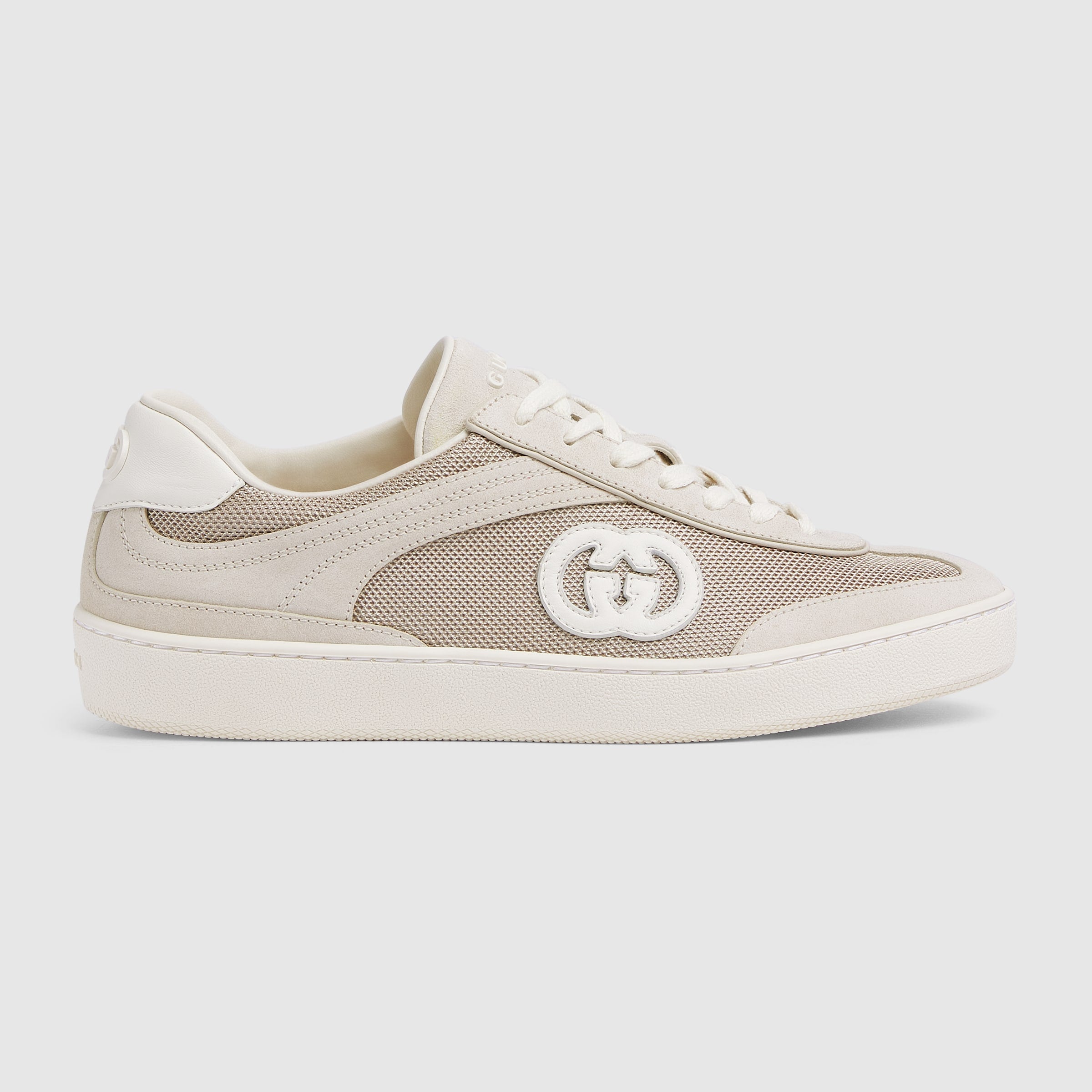 ante en beige claro
