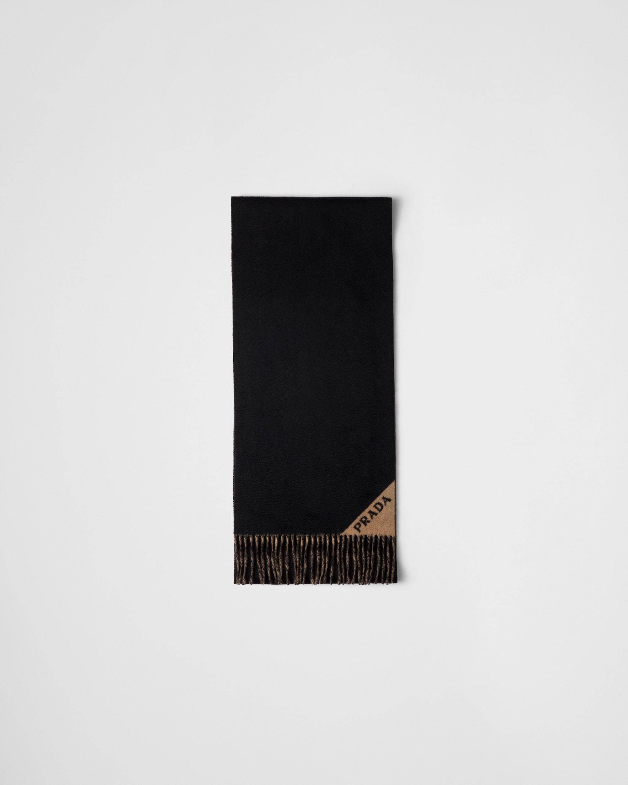 Negro/avellana