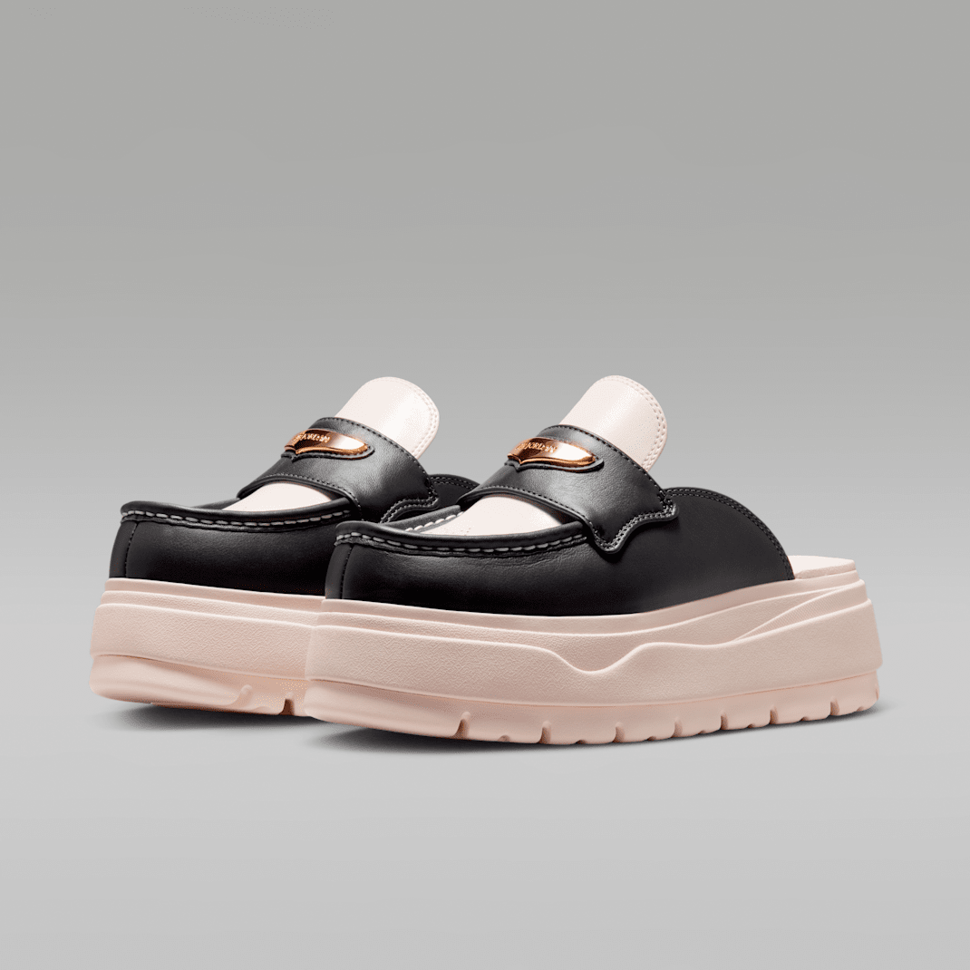 Off Noir/Chalk/Metallic Gold