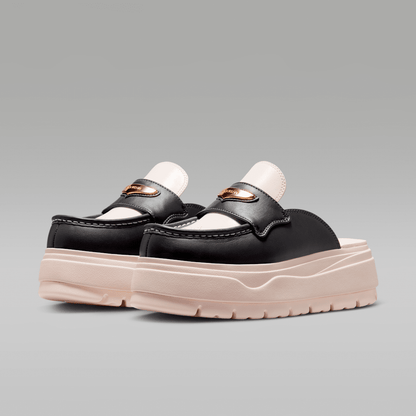 Off Noir/Chalk/Metallic Gold