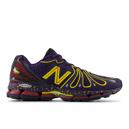 Boysenberry With Punch Yellow