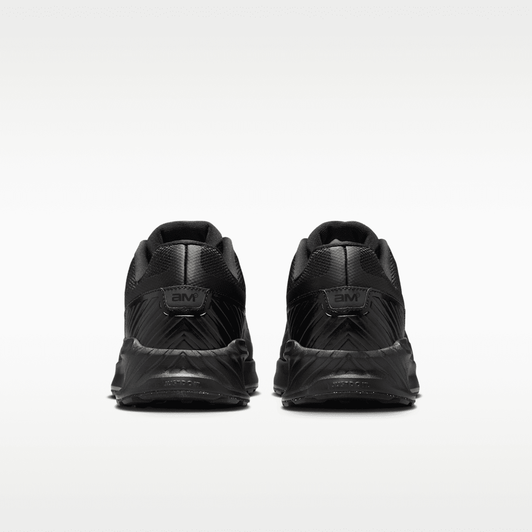 Black/White/Black