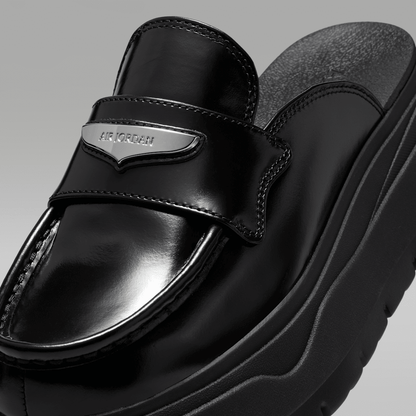 Black/Metallic Silver
