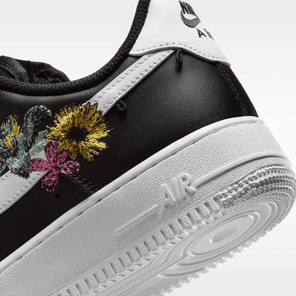 Black/Metallic Gold/White/White