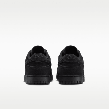 Black/Black/Black