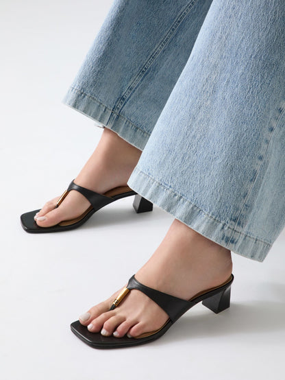 Black 001