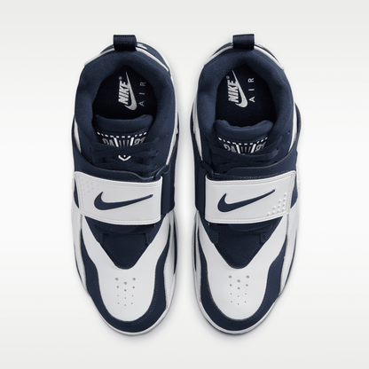 White/Metallic Silver/College Navy