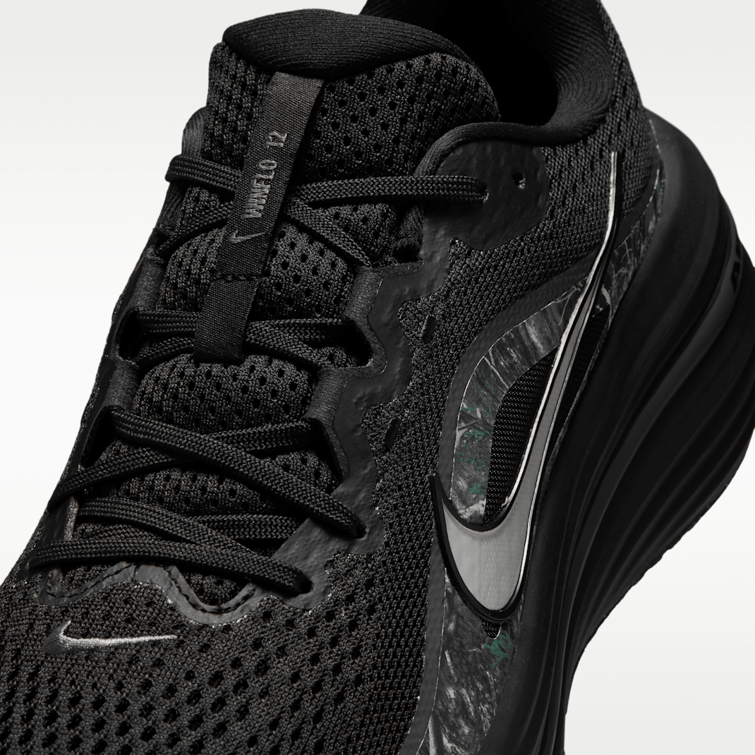 Black/Iron Grey/Metallic Silver