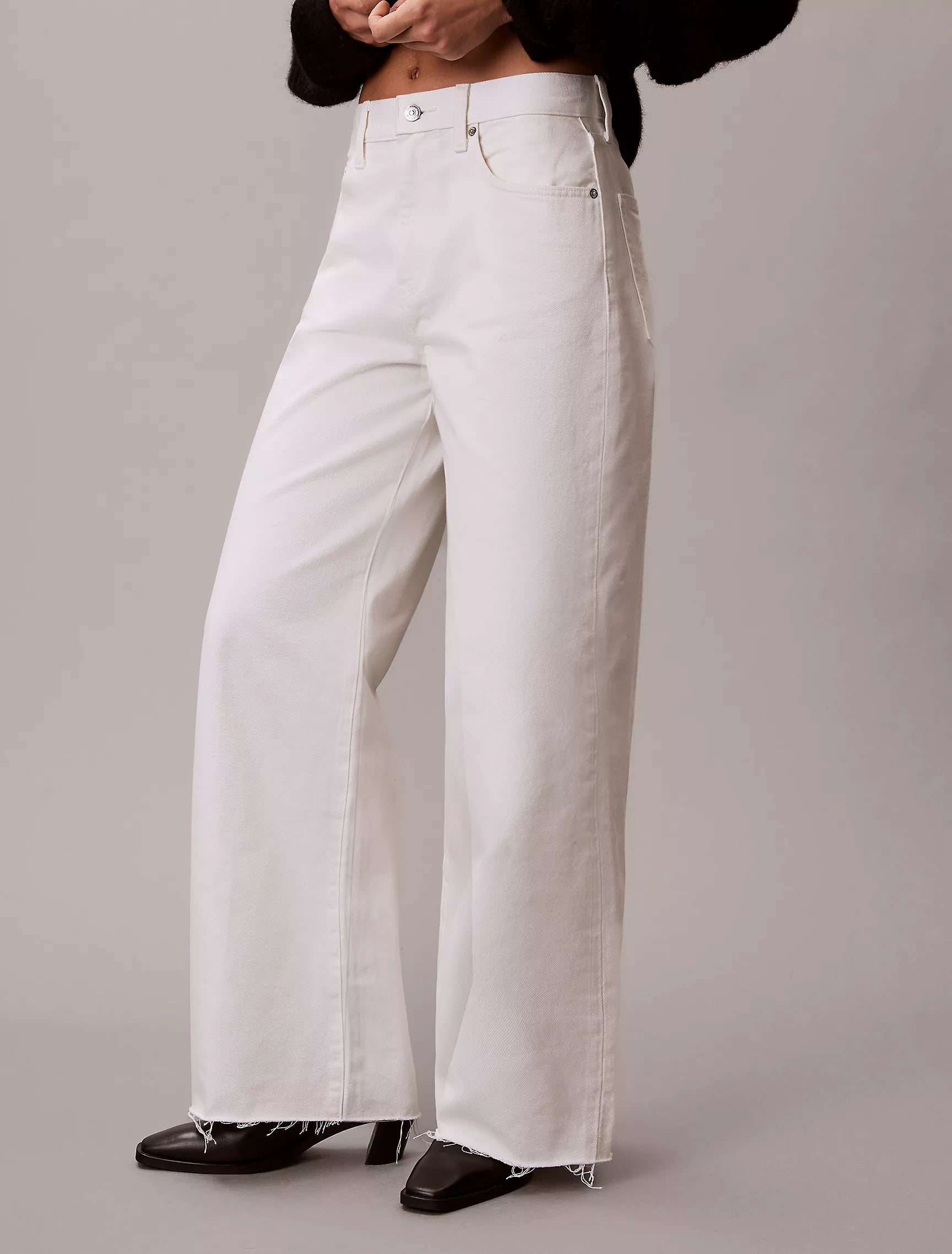 Chalk White