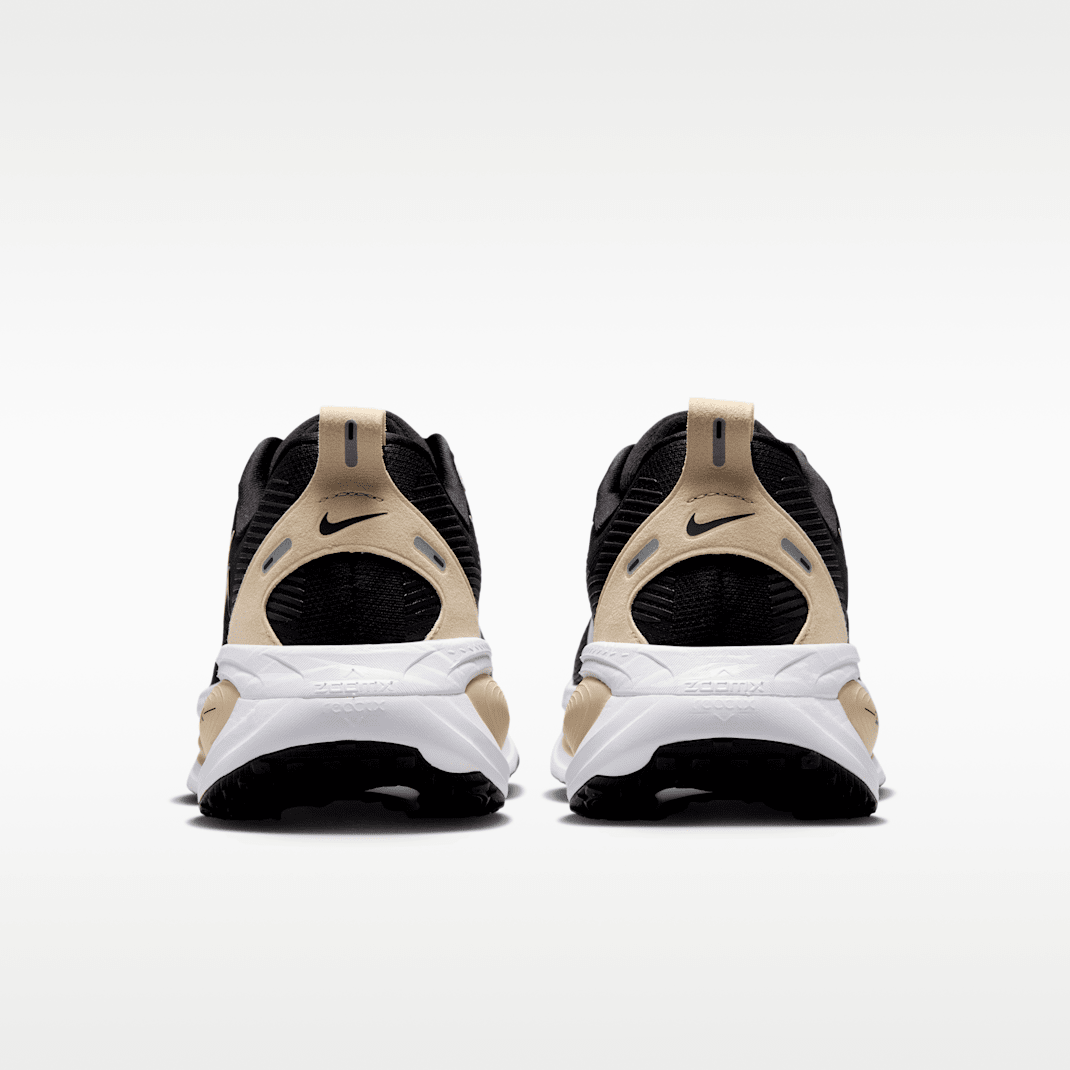 Black/Team Gold/White