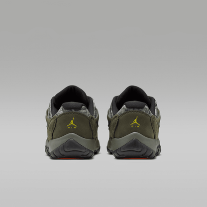 Cargo Khaki/Medium Olive/White/Bright Citron