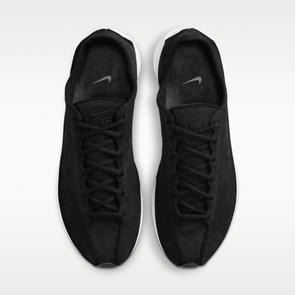 Black/Sail