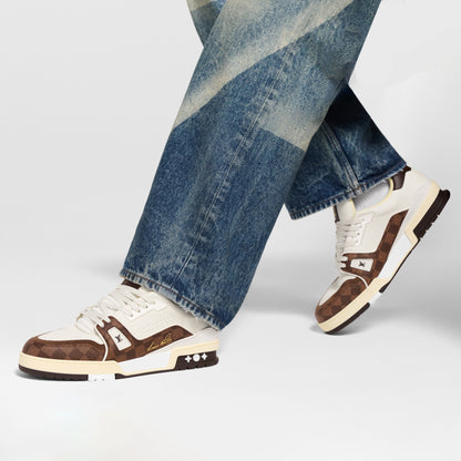 Marrón