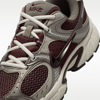 Burgundy Crush/College Grey/Light Orewood Brown/Black