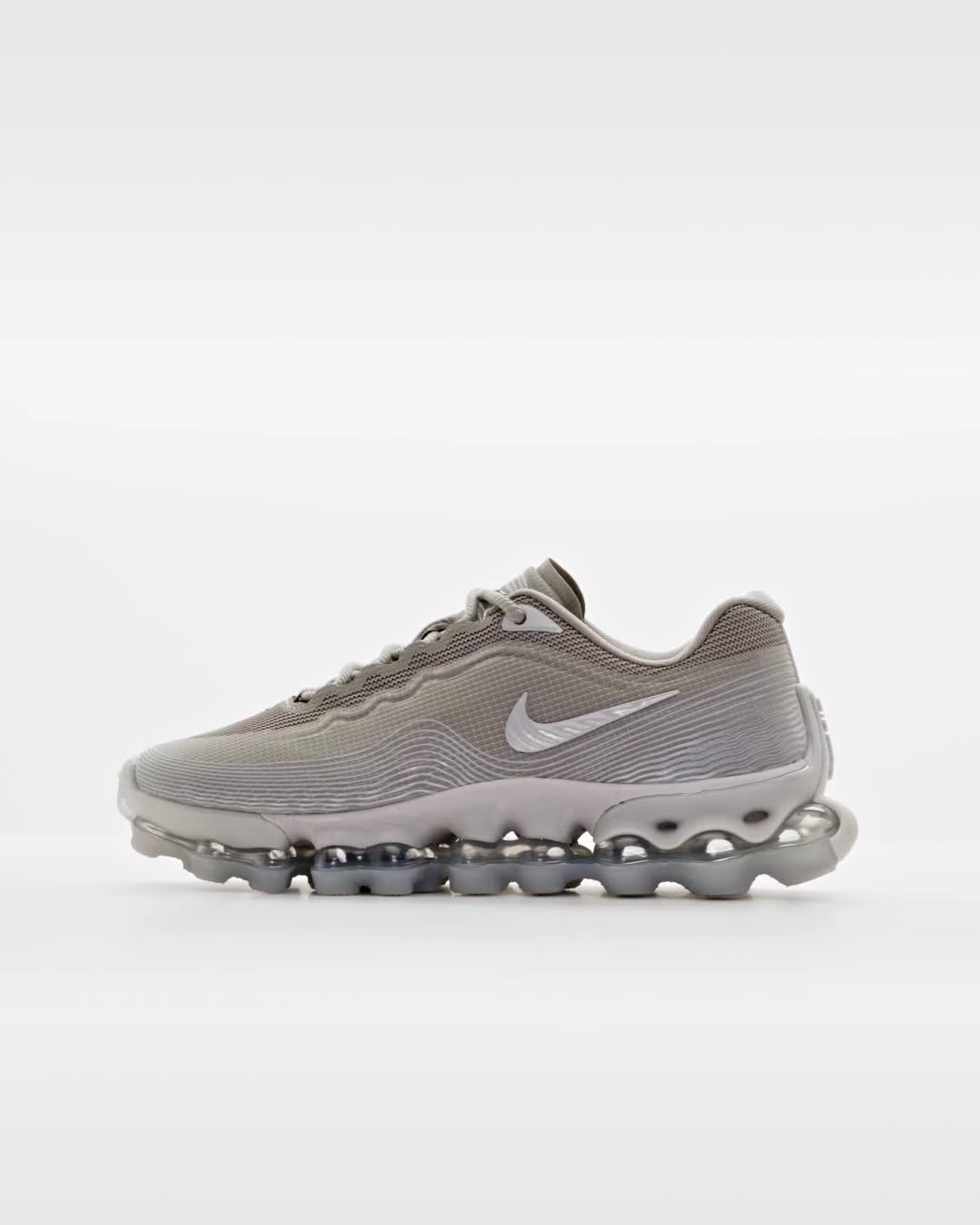 Moon Particle/Metallic Silver/Vast Grey