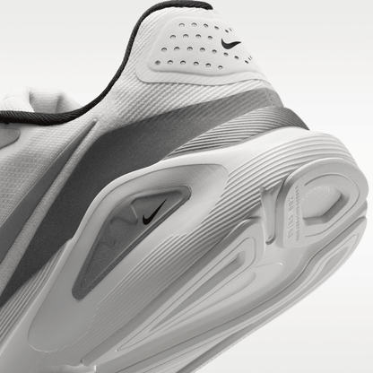 Summit White/Black/White/Metallic Silver