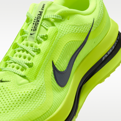Volt/Volt/White/Black