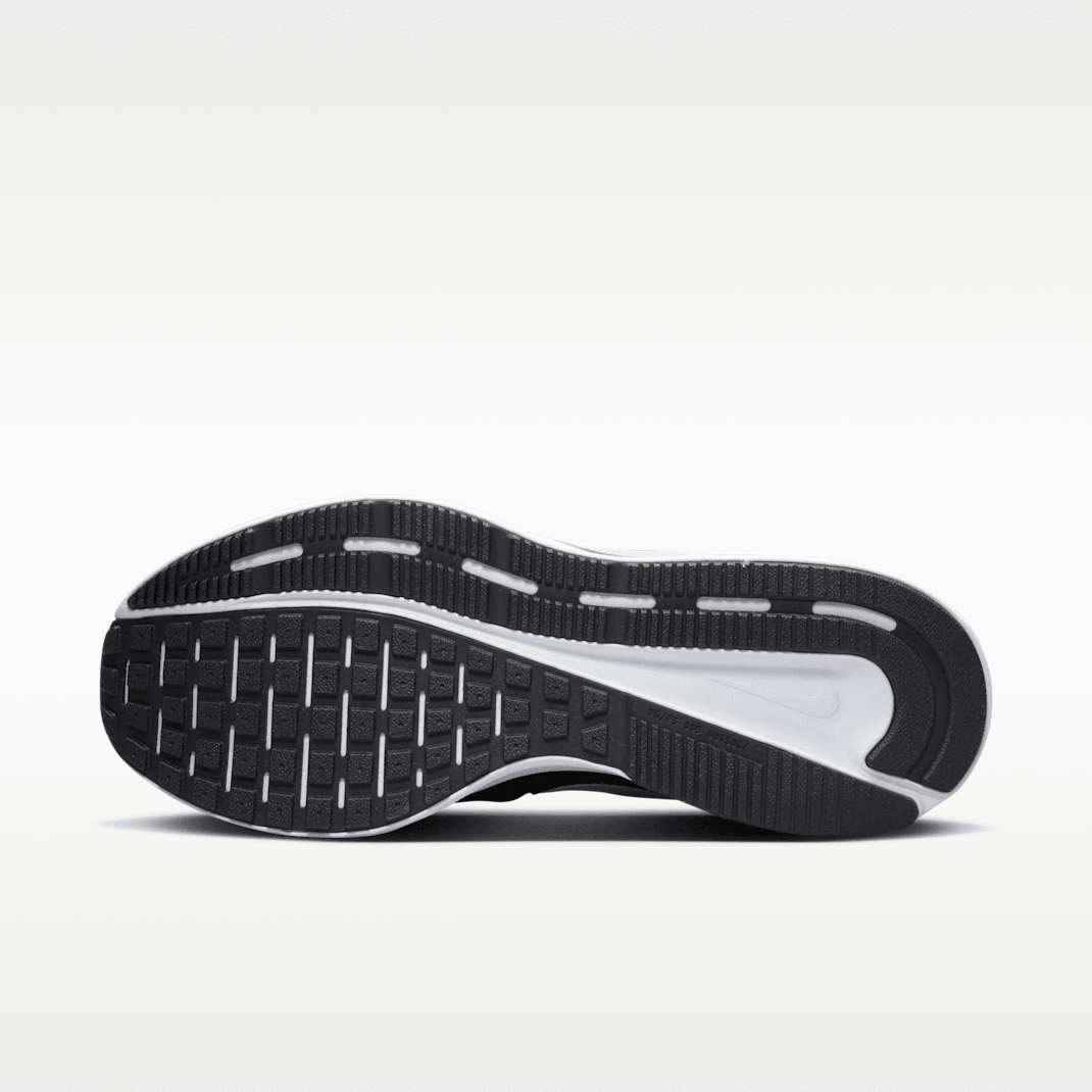 Black/Dark Smoke Grey/White