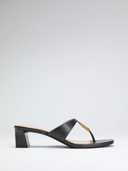 Black 001