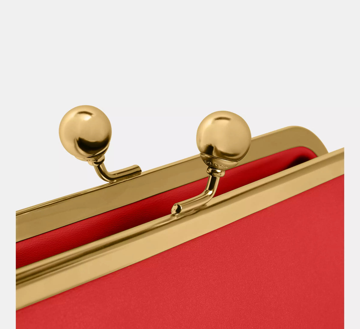 Brass/Sport Red